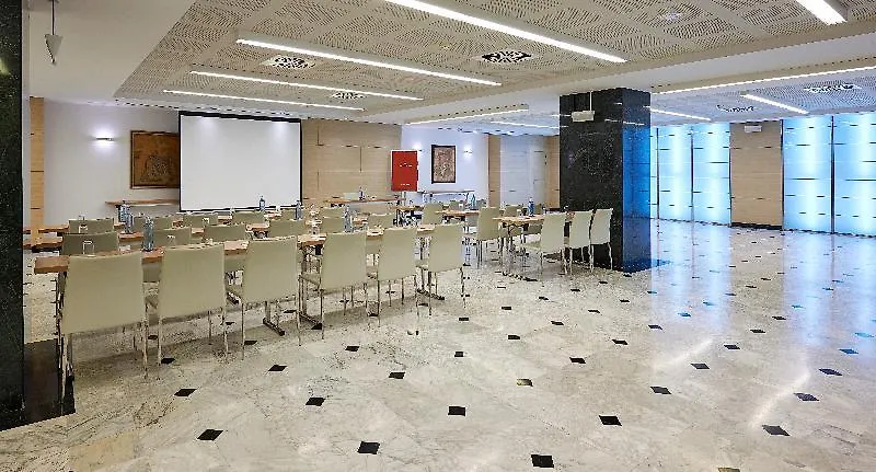 Nh Collection Villa De Bilbao 4*,  Spanje
